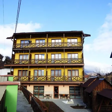 гостинний двір Petros Hotel Kvasy